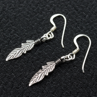 Hook earring Feather (silver, 925 assay value) (ehs-025)
