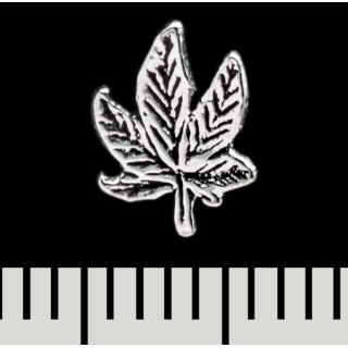 Hemp Leaf stud earring (sterling silver, 925) (sn-049)