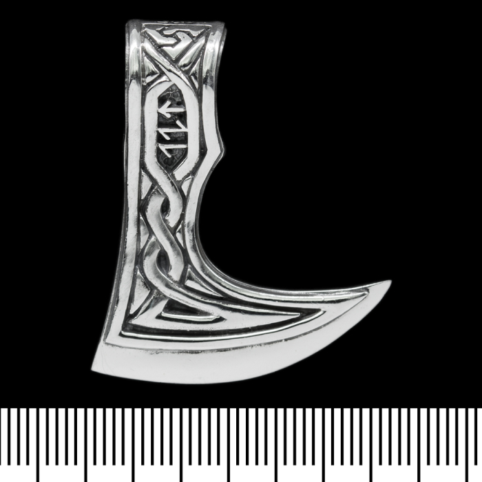 Pendant Perun's Axe with a pattern and runes (silver, 925 assay value) (sp-128) Pendant Perun's Axe with a pattern and runes (silver, 925 assay value) (sp-128)