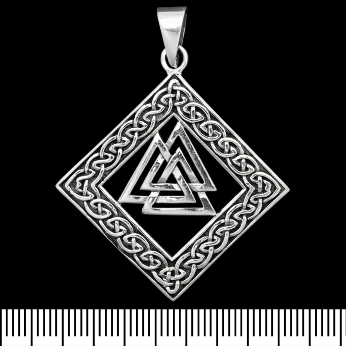 Valknuts pendant in a rhombus with a braided pattern (silver, 925 assay value) (sp-183)