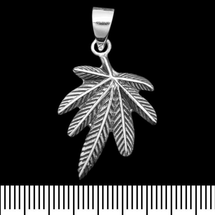 Cannabis pendant (silver, 925 assay value) (sp-191)