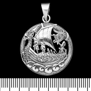 Drakkar pendant with Vikings (silver, 925 assay value) (sp-204)