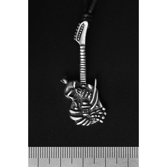Guitar with Skull (blpth-001) Pendant