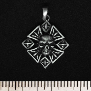 Cross with a Skull (pth-089) Pendant