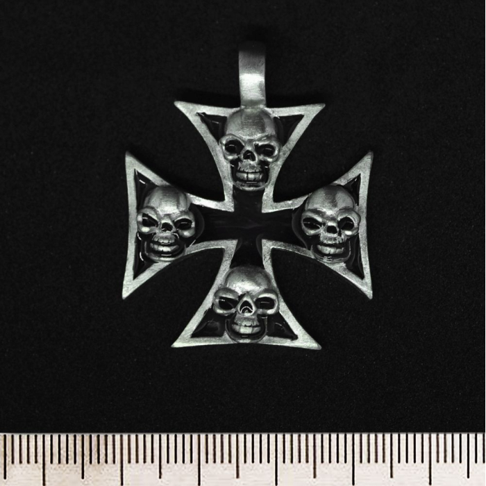 Iron Cross with Skulls (pth-090) Pendant