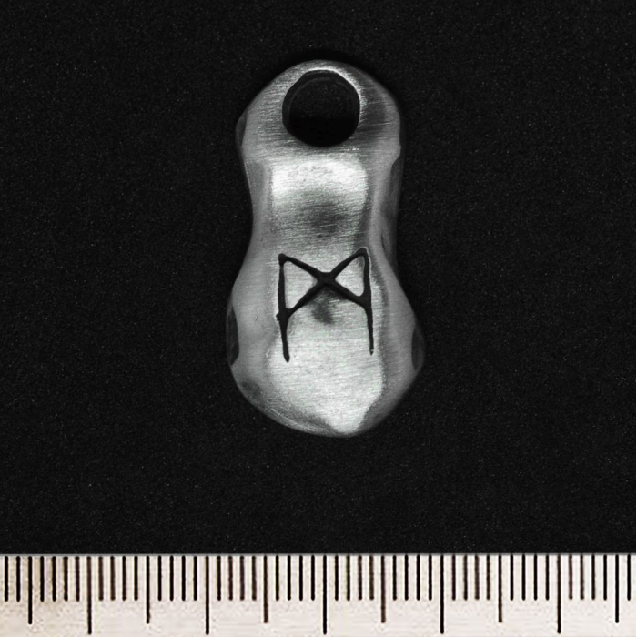Mannaz Rune (pth-117) Pendant