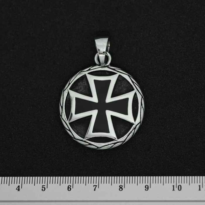 Black Templar Cross (Locket) (SS-031) Pendant
