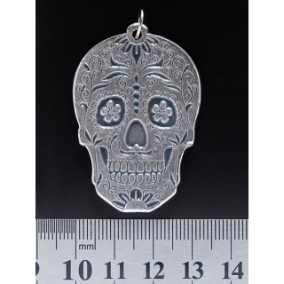 Muerte Skull (Calavera Mexicana) Pendant
