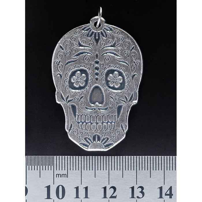 Muerte Skull (Calavera Mexicana) Pendant