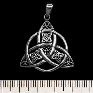 Triquetra with Celtic Patterns (925 Silver) Pendant