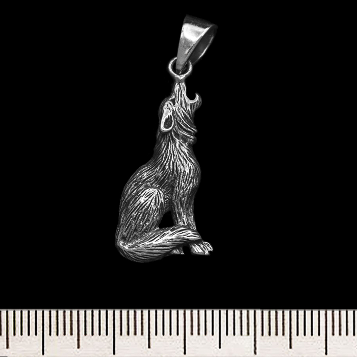 Howling Wolf (925 Silver) Pendant