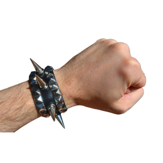 1 Row Spike with 2 Rows Pyramid №149 Wristband