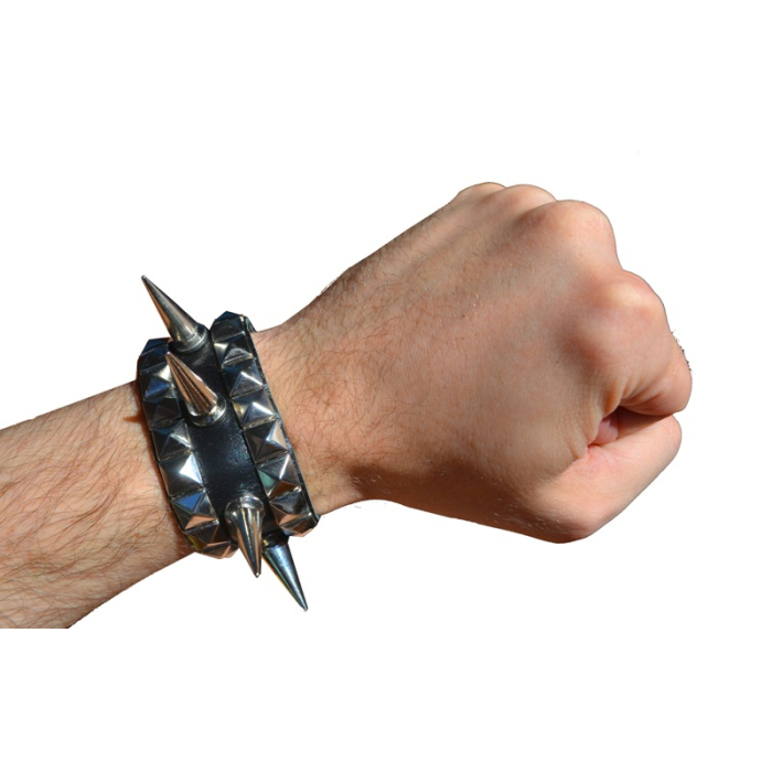 1 Row Spike with 2 Rows Pyramid №149 Wristband