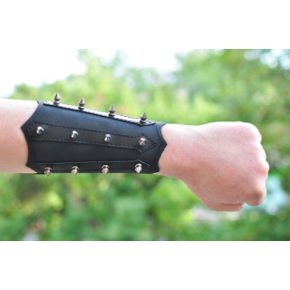 Bracer №339 with Spikes