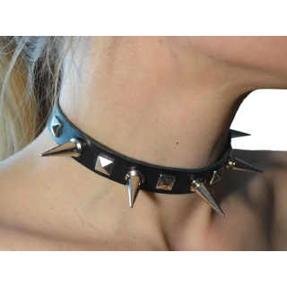 Spikes with Pyramid №101 Collar