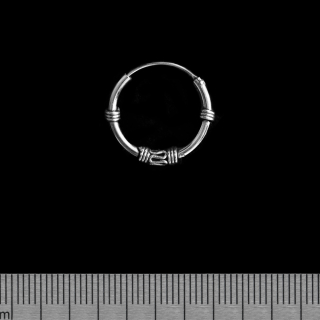 Medium Ring with a Pattern (eas-068) Earring